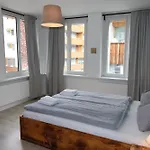 Kursaal - Adults Only بيت شباب *